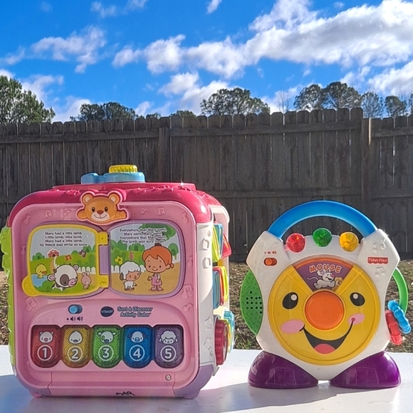 VTech Sort And Discover Activity Cube & Fisher-Price Nursery Rhymes CD Player - Picture 1 of 8